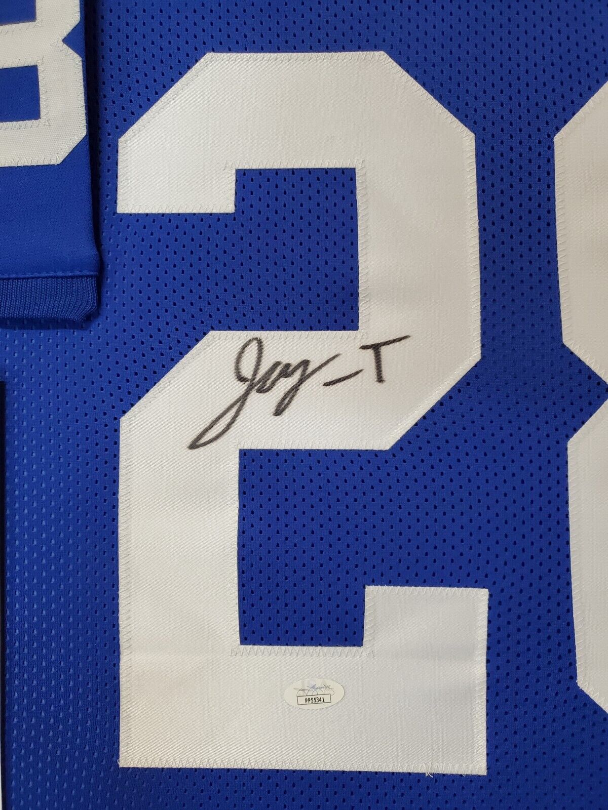 MVP Authentics Framed Indianapolis Colts Jonathan Taylor Signed Jersey Jsa Coa 630 sports jersey framing , jersey framing
