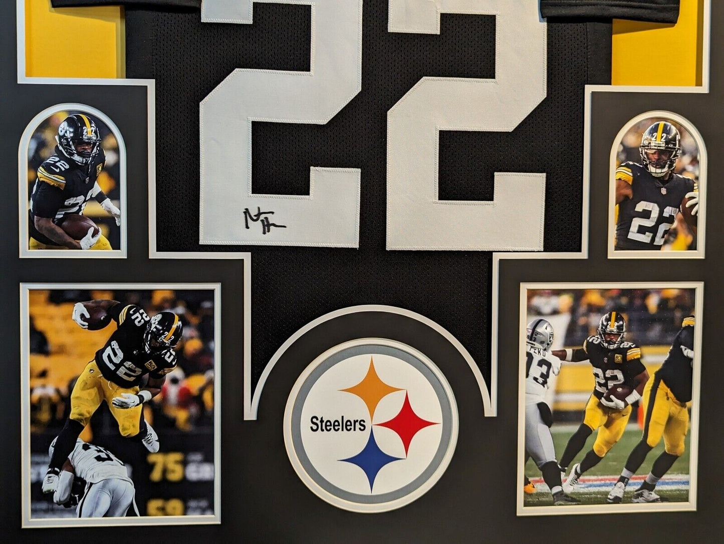 Framed Pittsburgh Steelers Najee Harris Autographed Signed Jersey Beckett Coa