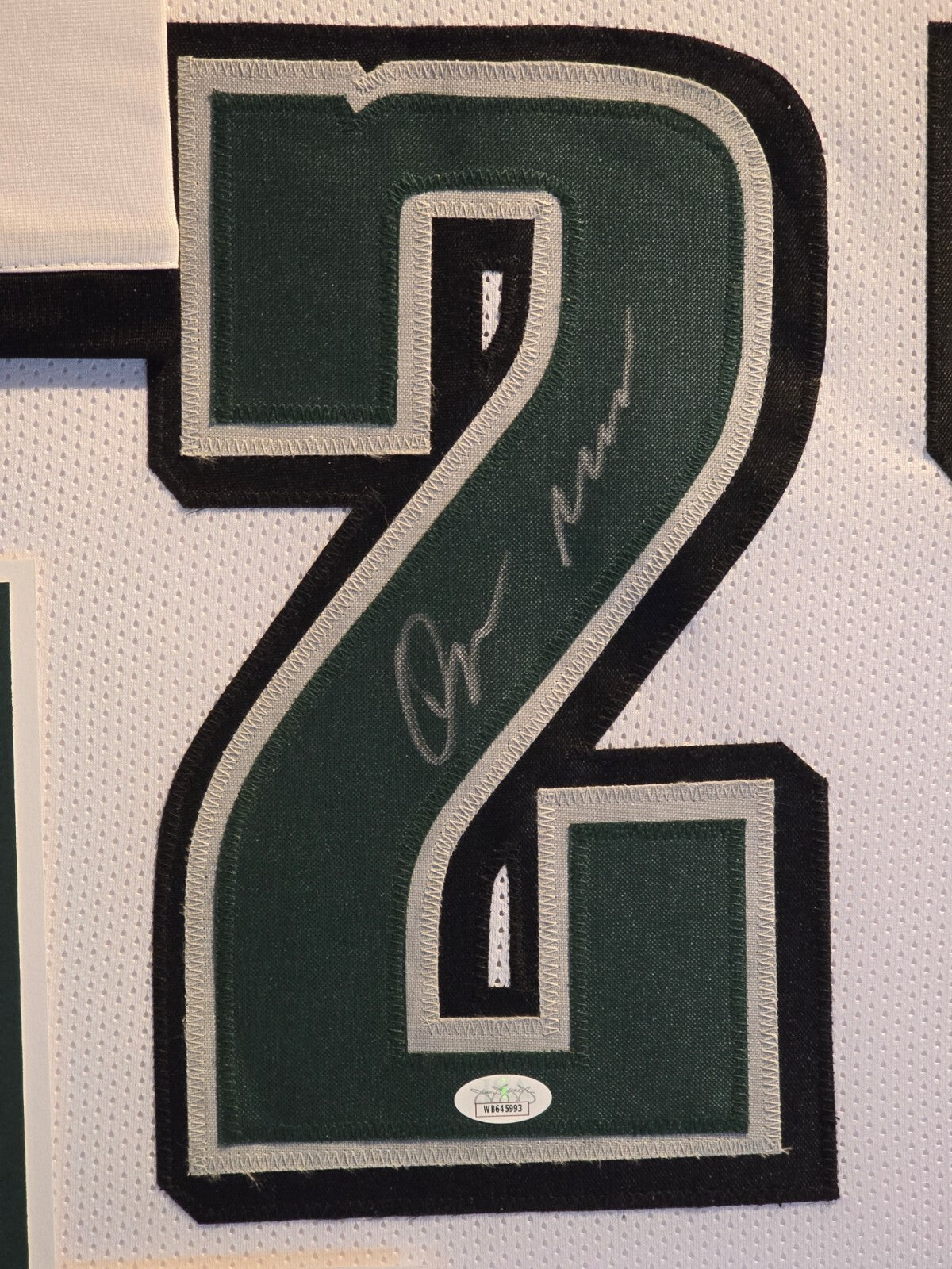 Framed Philadelphia Eagles Quinyon Mitchell Autographed Signed Jersey Jsa Coa