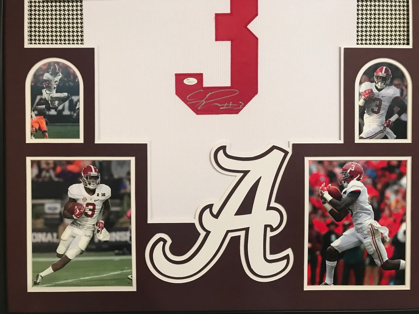 Framed Calvin Ridley Autographed Signed Alabama Crimson Tide Jersey Jsa Coa