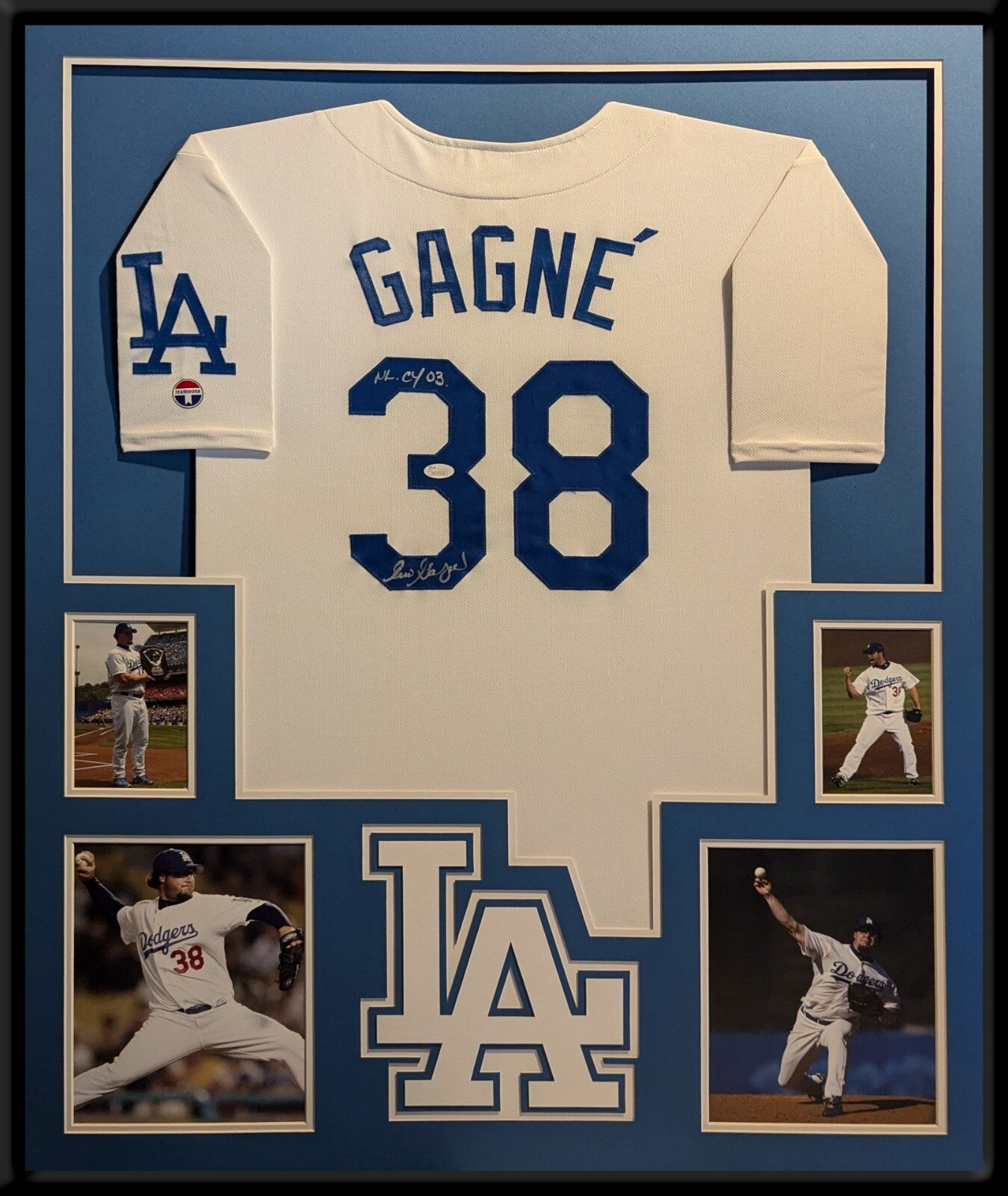 Framed Eric Gagne Autographed Signed La Dodgers Jersey Jsa Coa