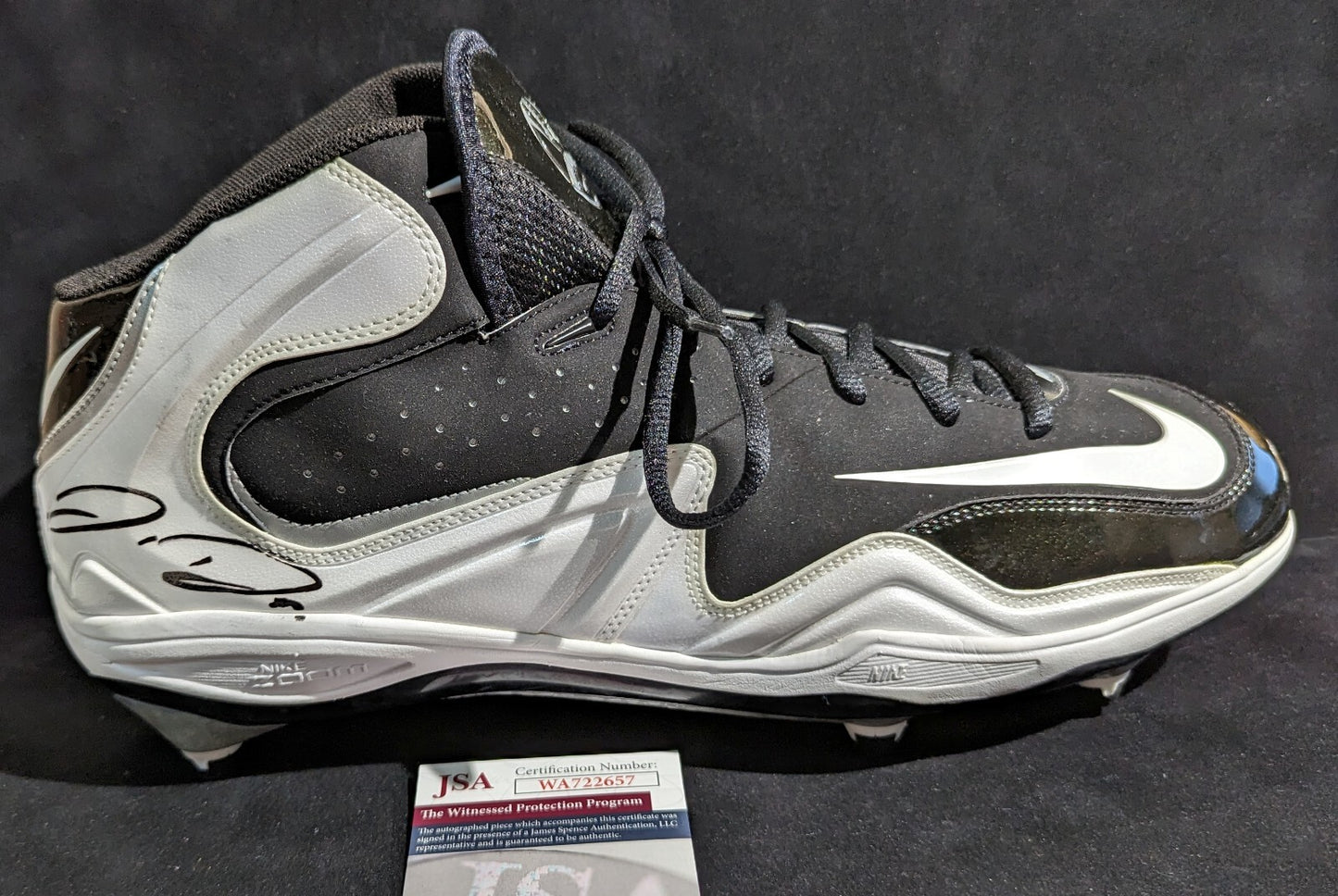 Philadelphia Eagles Jordan Davis Autographed Signed Cleat Jsa Coa