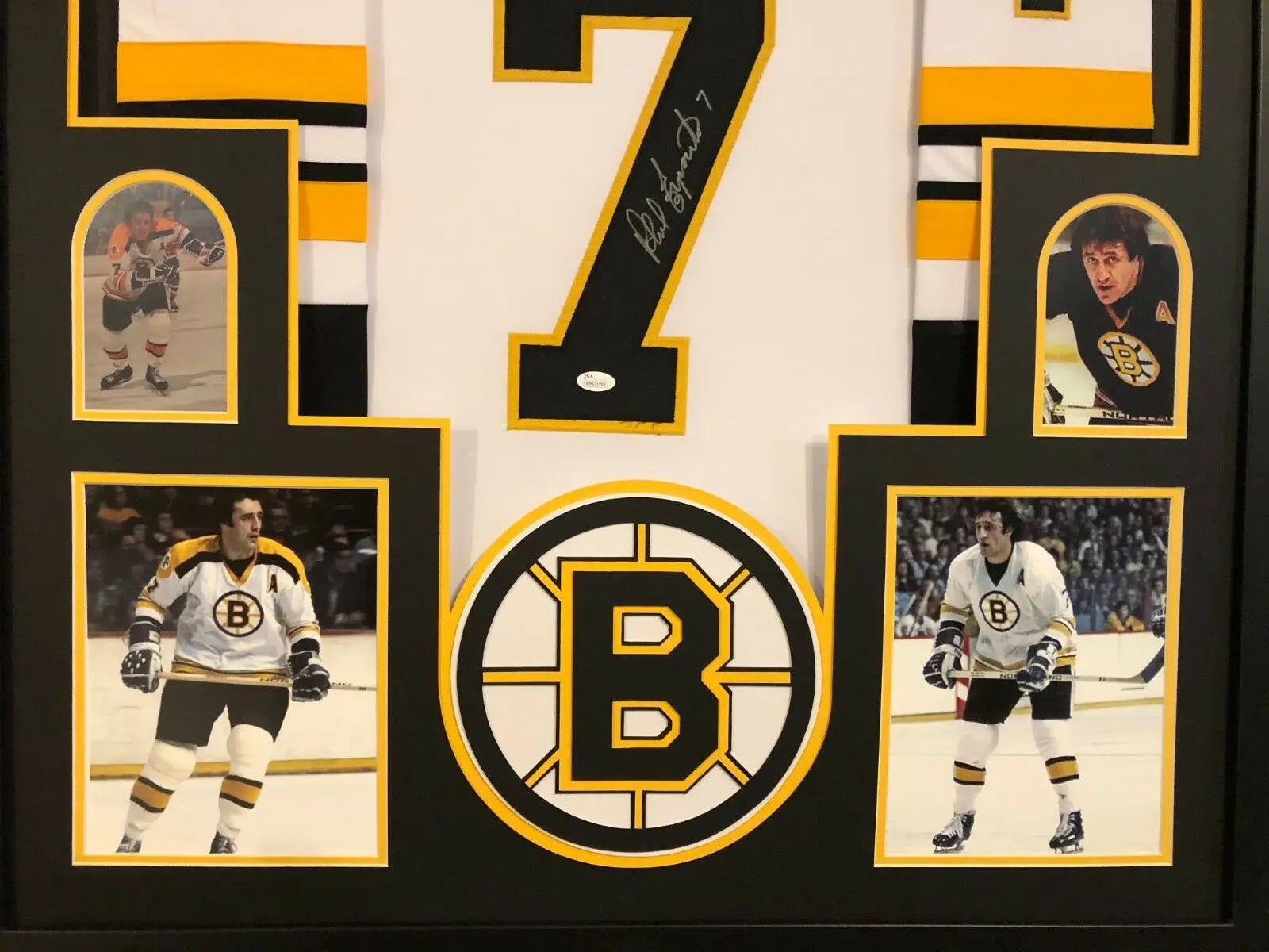 MVP Authentics FRAMED BOSTON BRUINS PHIL ESPOSITO AUTOGRAPHED SIGNED JERSEY JSA COA 540 sports jersey framing , jersey framing