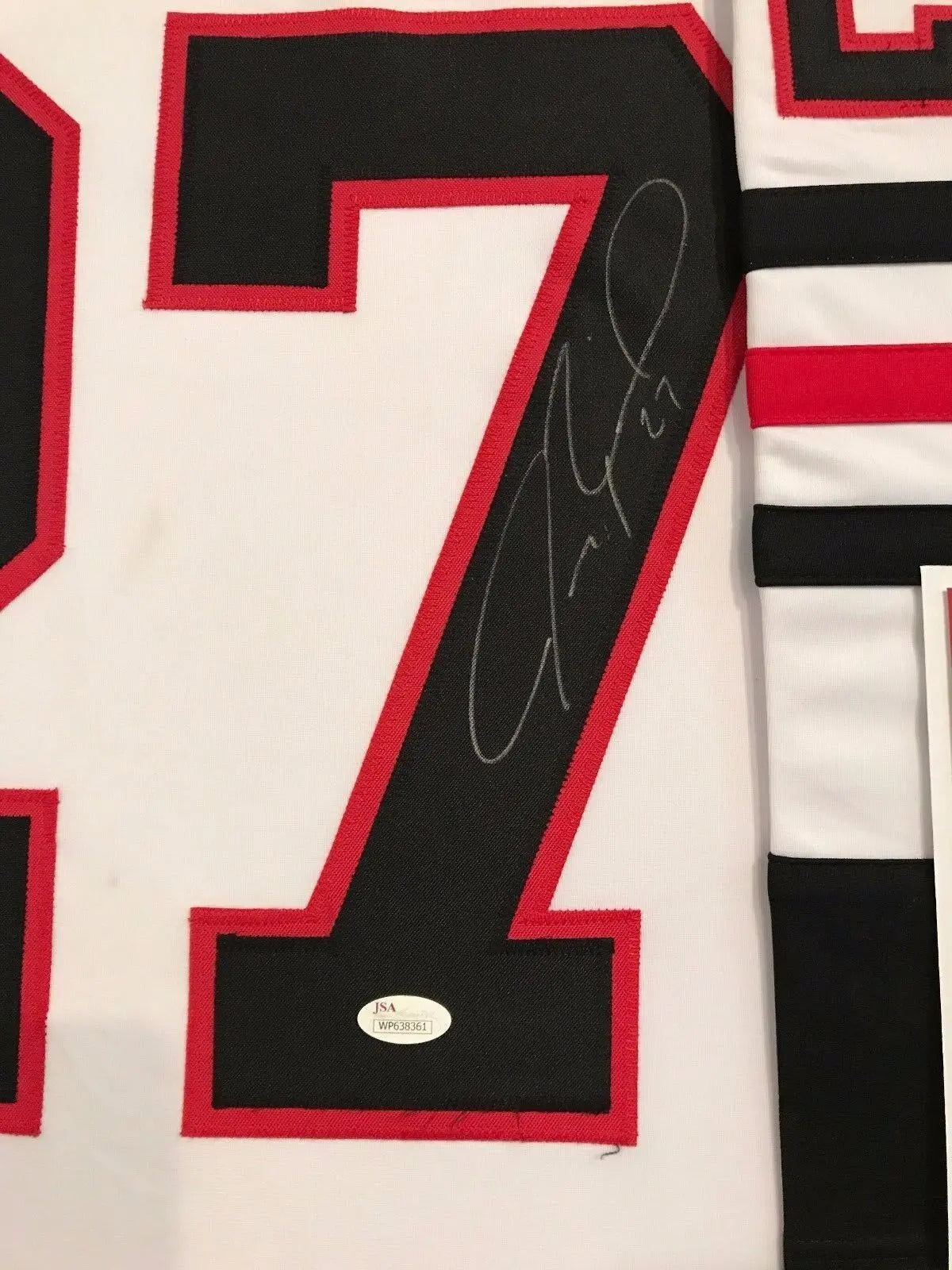 MVP Authentics Framed Jeremy Roenick Autographed Signed Chicago Blackhawks Jersey Jsa Coa 450 sports jersey framing , jersey framing
