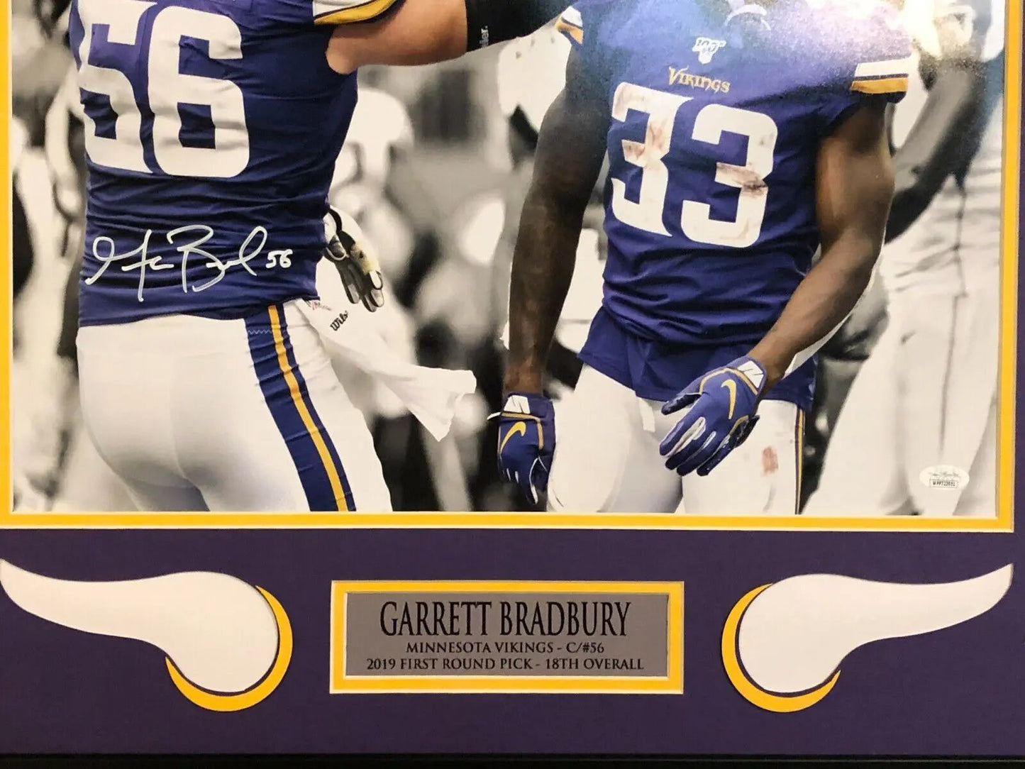 MVP Authentics Garrett Bradbury Framed Signed Minnesota Vikings 16X20 Photo Jsa Coa 179.10 sports jersey framing , jersey framing