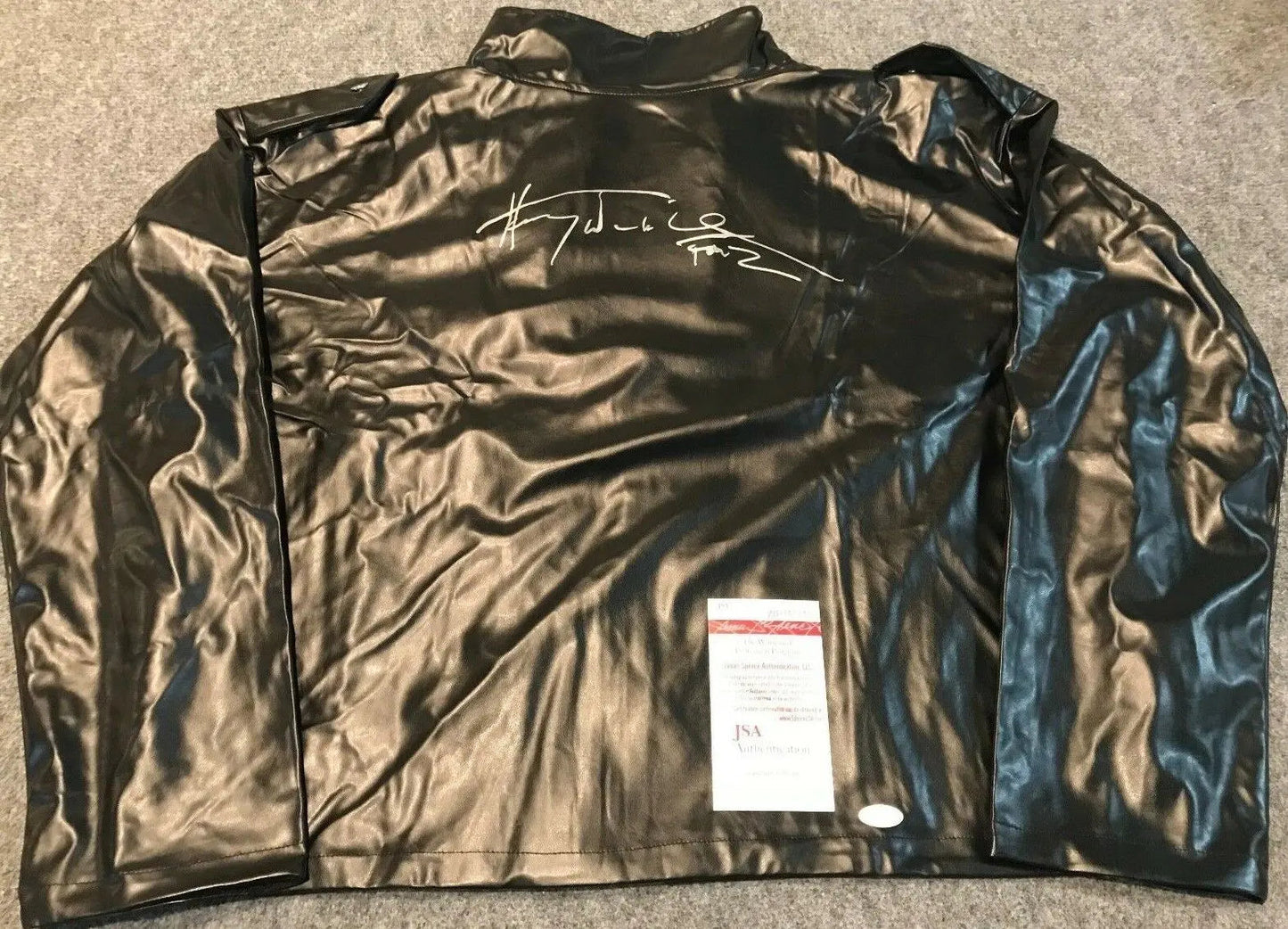 MVP Authentics Henry "Fonz" Winkler Autographed Signed Faux Leather Jacket Jsa Coa 153 sports jersey framing , jersey framing