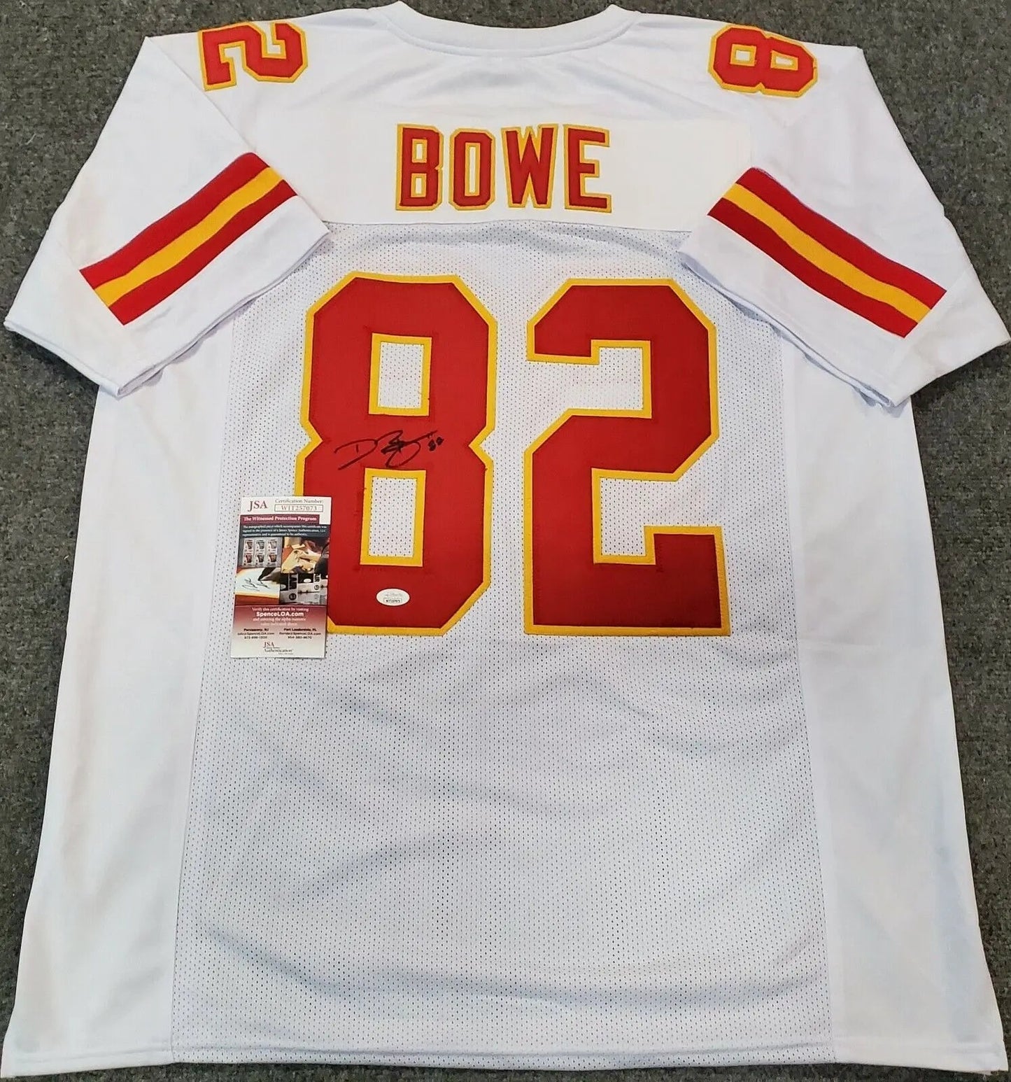 MVP Authentics Kansas City Chiefs Dwayne Bowe Autographed Signed Jersey Jsa  Coa 116.10 sports jersey framing , jersey framing