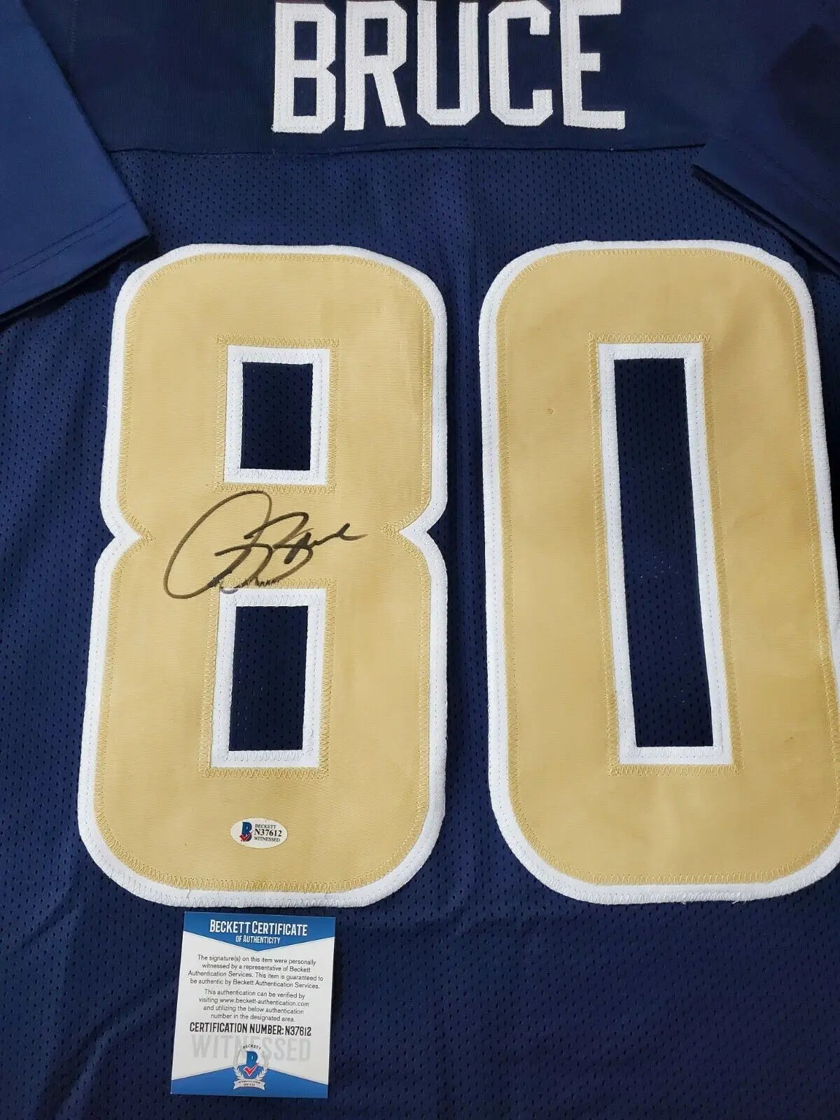 MVP Authentics L.A. Rams Isaac Bruce Autographed Signed Jersey Beckett  Coa 126 sports jersey framing , jersey framing