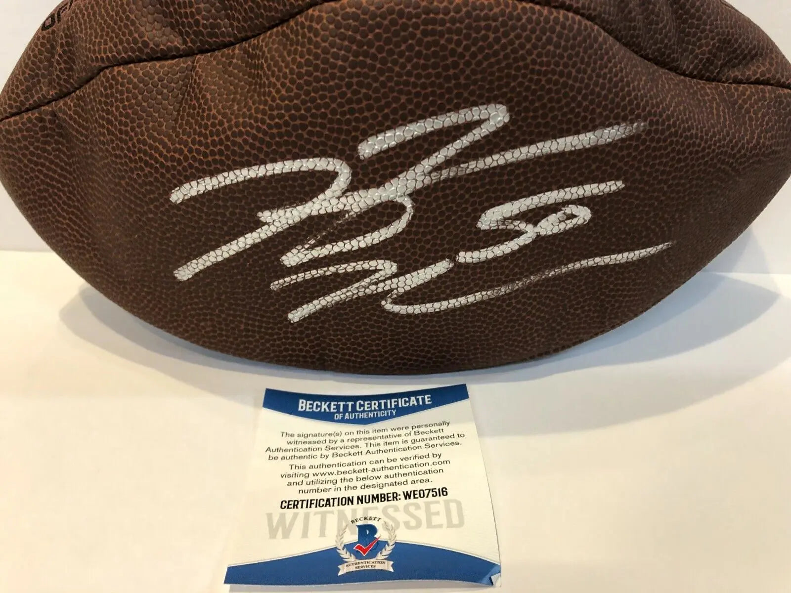 MVP Authentics New England Patriots Rob Ninkovich Autographed Signed Nfl Football Beckett Coa 134.10 sports jersey framing , jersey framing