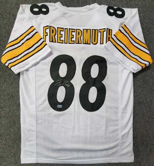 MVP Authentics Pittsburgh Steelers Pat Freiemuth Autographed Signed Jersey Beckett  Coa 135 sports jersey framing , jersey framing
