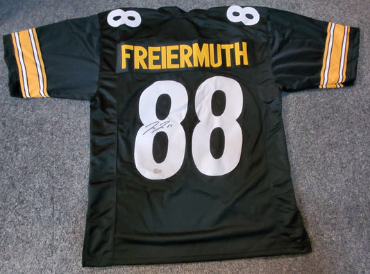 MVP Authentics Pittsburgh Steelers Pat Freiermuth Autographed Signed Jersey Beckett Holo 135 sports jersey framing , jersey framing