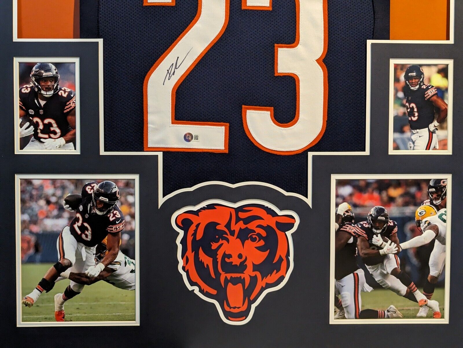 MVP Authentics Framed Chicago Bears Roschon Johnson Autographed Signed Jersey Beckett Holo 495 sports jersey framing , jersey framing