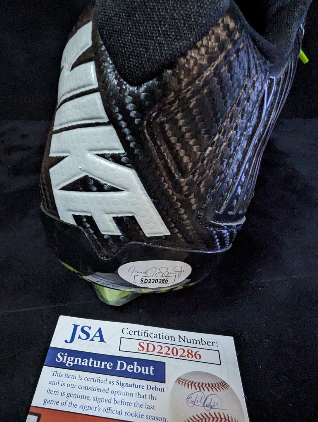 MVP Authentics Pittsburgh Steelers Joey Porter Jr Autographed Signed Cleat Jsa Coa 117 sports jersey framing , jersey framing