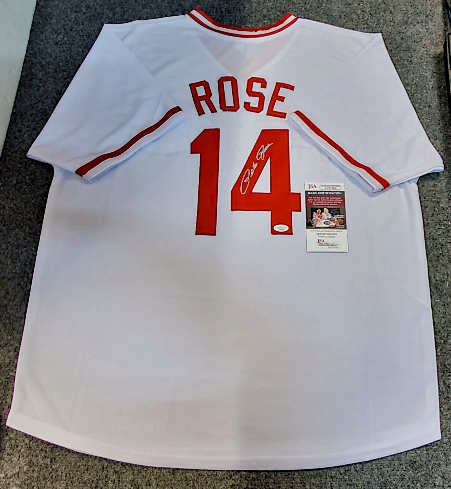MVP Authentics Cincinnati Reds Pete Rose Autographed Signed Custom Jersey Jsa Coa 126 sports jersey framing , jersey framing