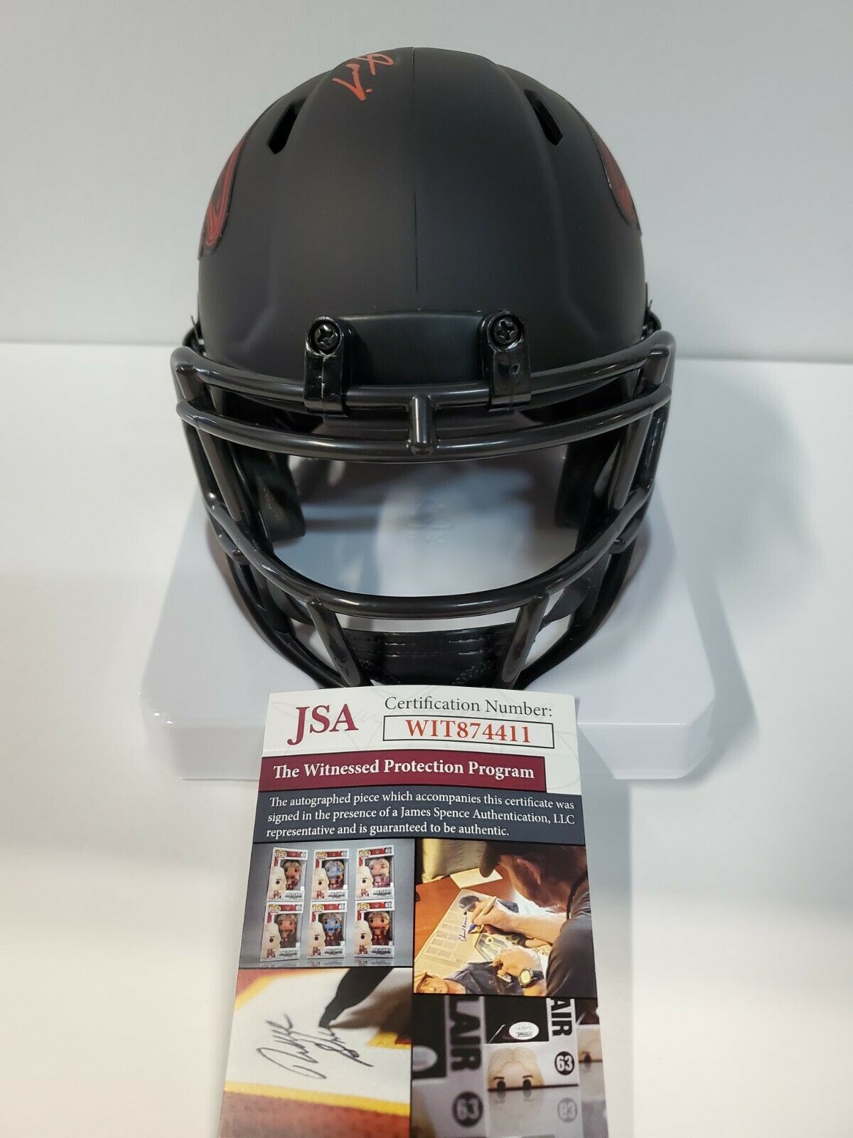MVP Authentics Atlanta Falcons Mike Davis Autographed Signed Eclipse Mini Helmet Jsa Coa 89.10 sports jersey framing , jersey framing