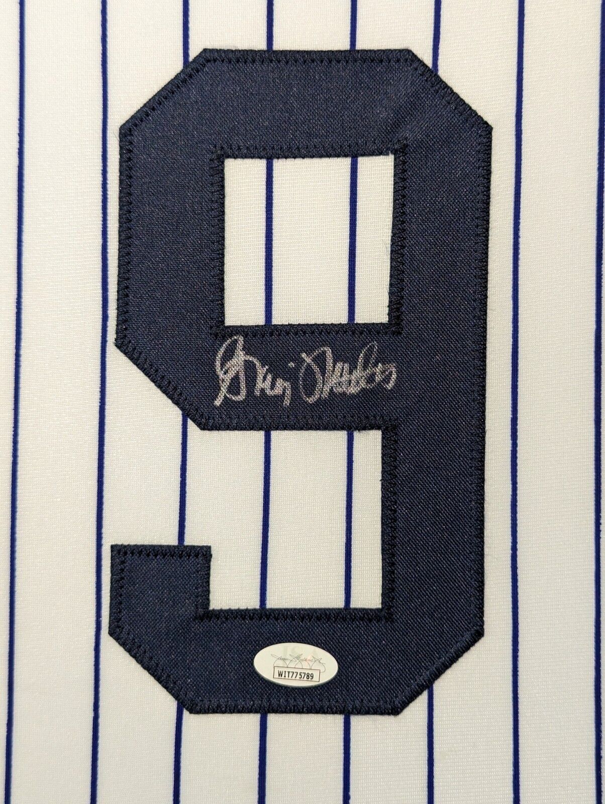MVP Authentics Framed New York Yankees Graig Nettles Autographed Signed Jersey Jsa Coa 405 sports jersey framing , jersey framing