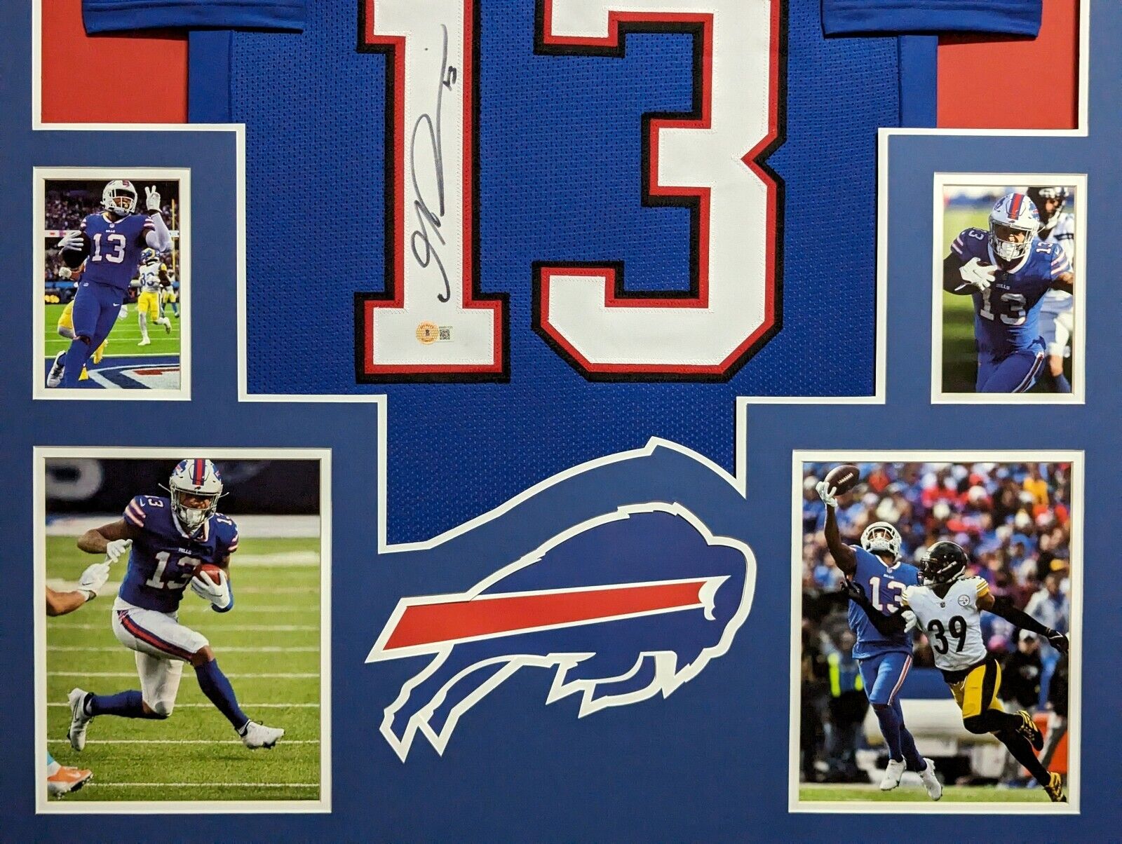 MVP Authentics Framed Buffalo Bills Gabe Davis Autographed Signed Jersey Beckett Holo 427.50 sports jersey framing , jersey framing
