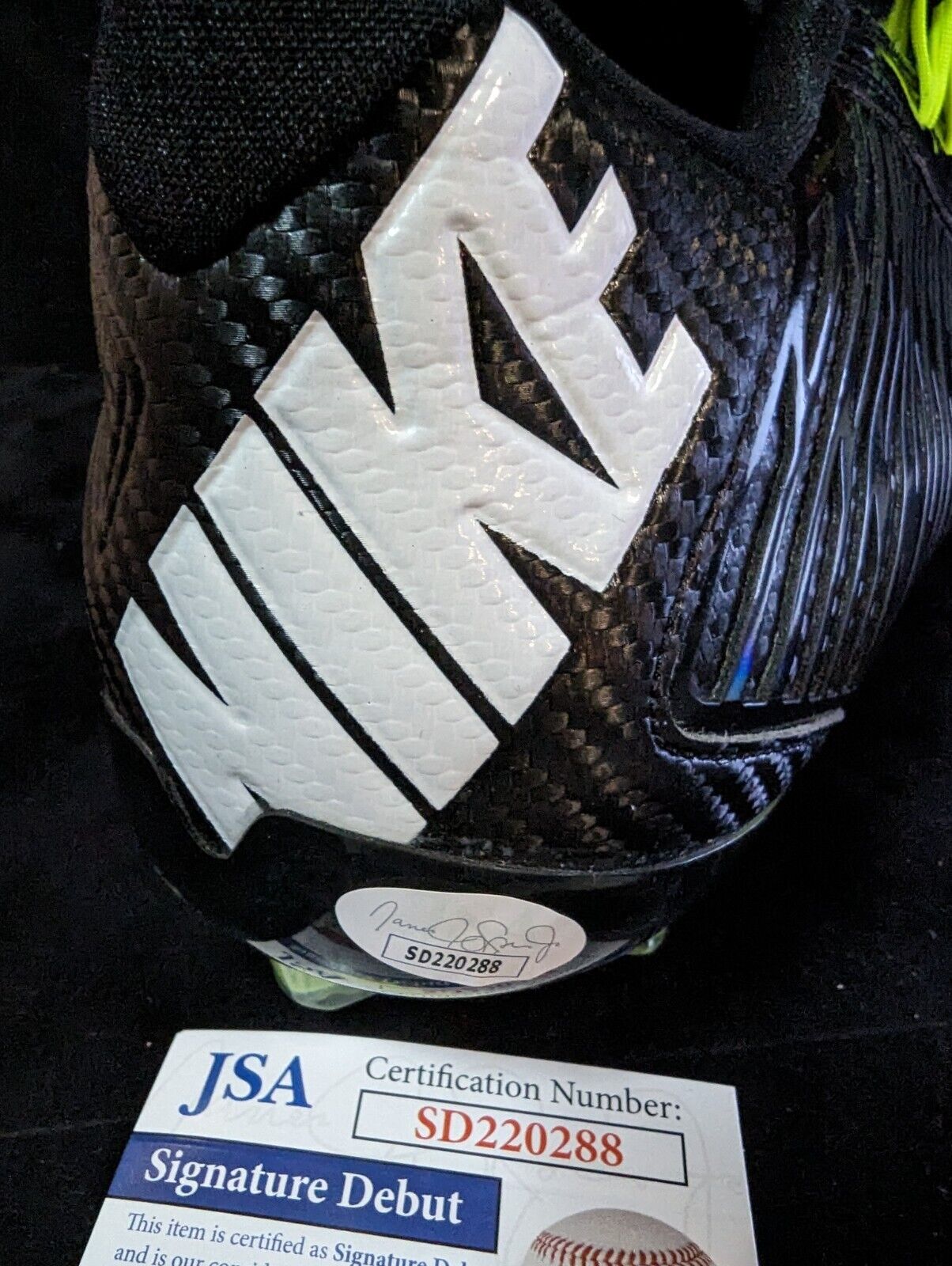 MVP Authentics Pittsburgh Steelers Joey Porter Jr Autographed Signed Cleat Jsa Coa 117 sports jersey framing , jersey framing