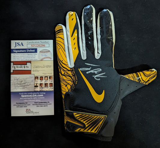 MVP Authentics Pittsburgh Steelers Joey Porter Jr Signed Glove Jsa Coa 112.50 sports jersey framing , jersey framing