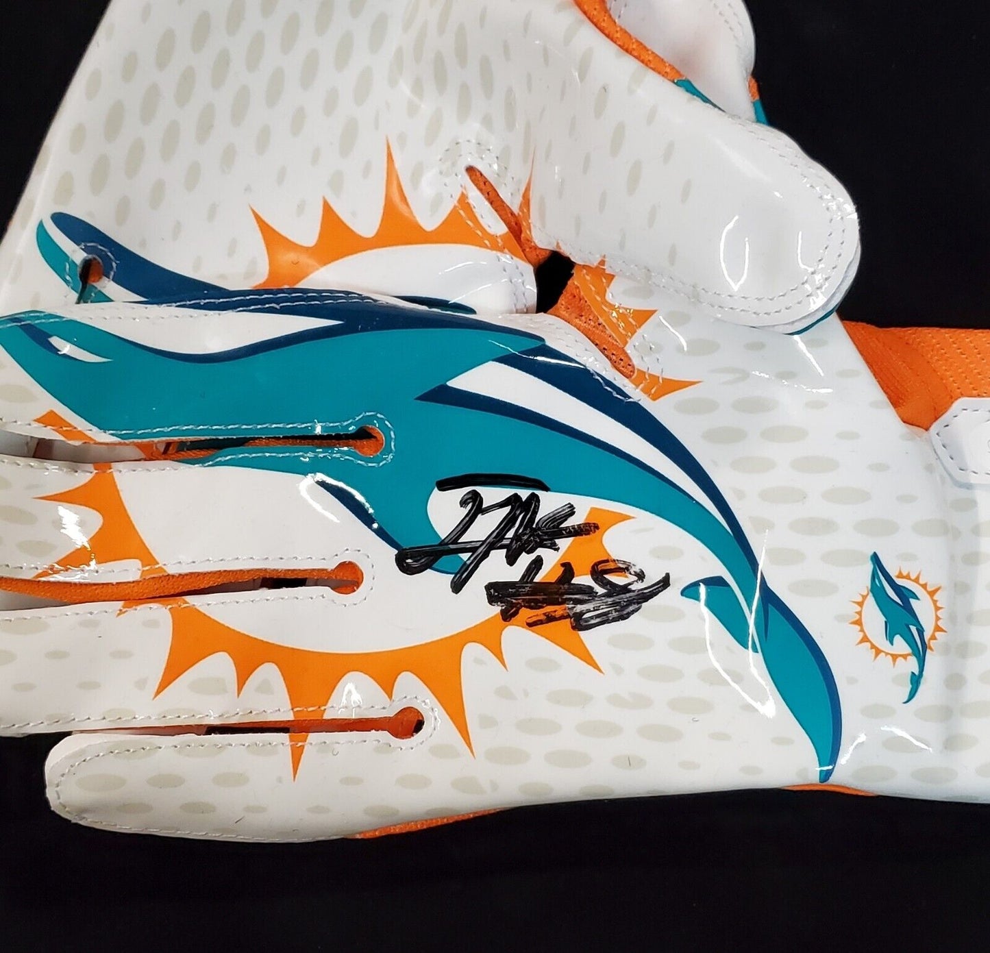 MVP Authentics Miami Dolphins Jevon Holland Autographed Signed Logo Gloves Jsa Coa 126 sports jersey framing , jersey framing