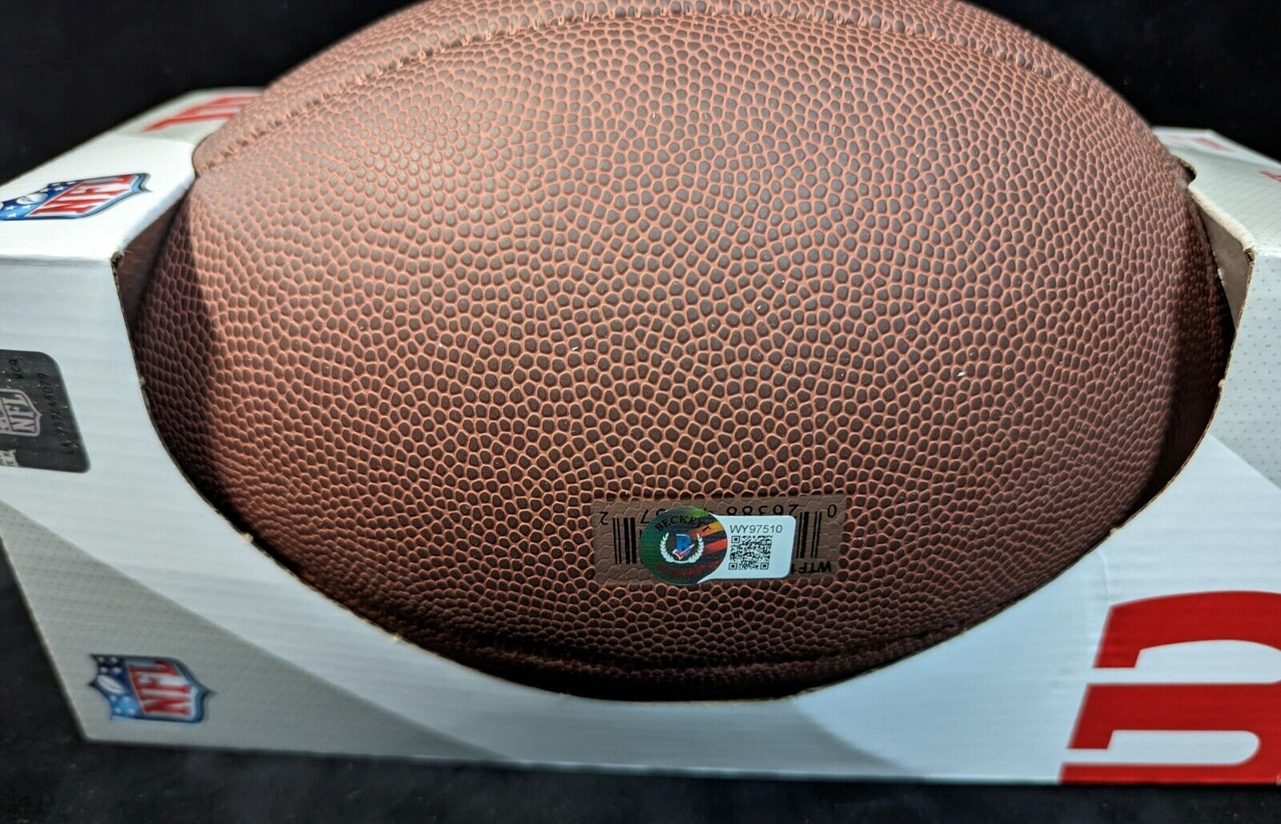 MVP Authentics Green Bay Packers Quay Walker Autographed Signed Football Beckett Holo 112.50 sports jersey framing , jersey framing