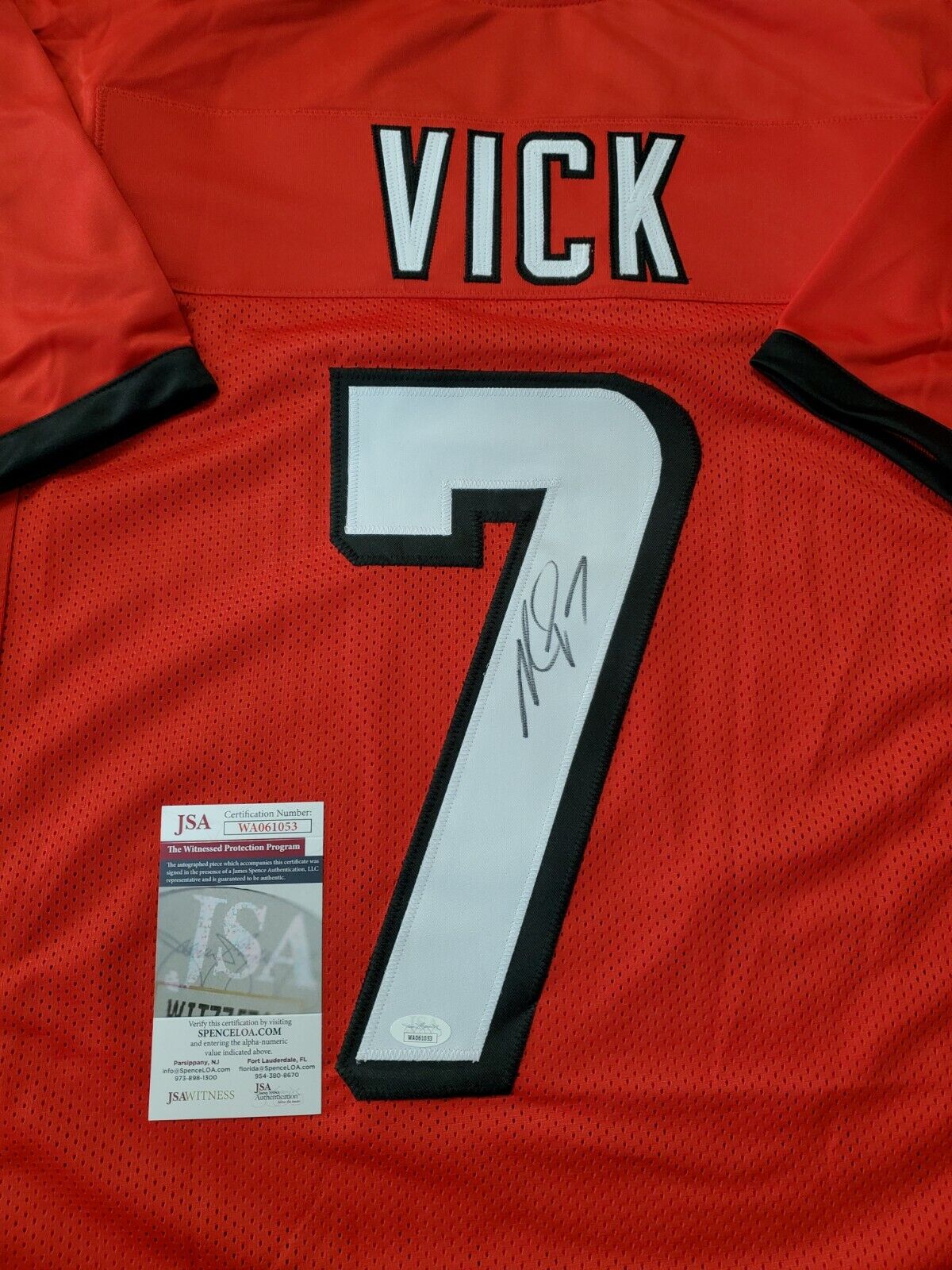 Atlanta Falcons Michael Vick Autographed Signed Jersey Jsa Coa – MVP  Authentics