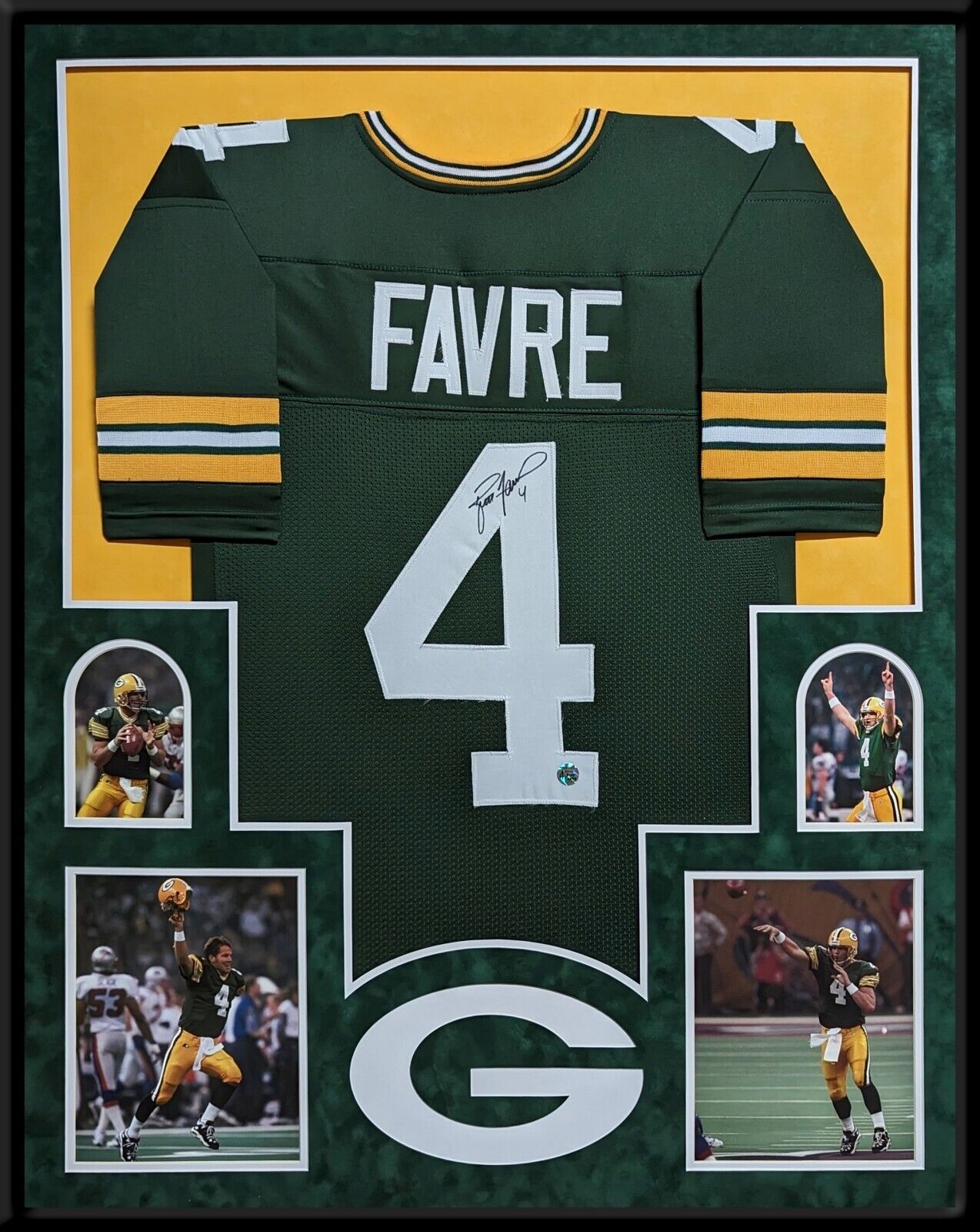 MVP Authentics Suede Framed Green Bay Packers Brett Favre Autographed Signed Jersey Favre Holo 1125 sports jersey framing , jersey framing