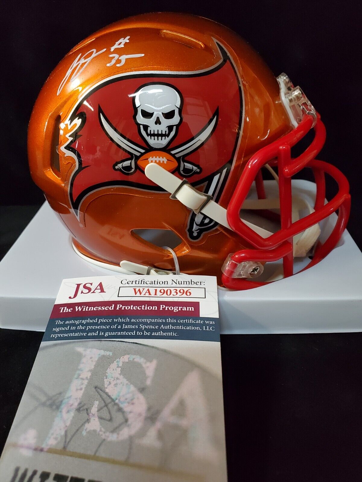 MVP Authentics Tampa Bay Buccaneers Jamel Dean Autographed Flash Mini Helmet Jsa Coa 90 sports jersey framing , jersey framing