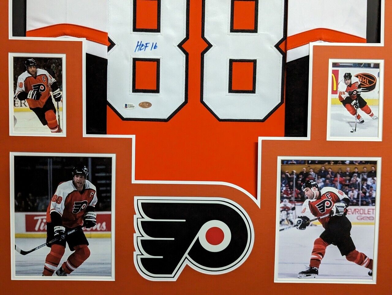 MVP Authentics Framed Philadelphia Flyers Eric Lindros Autographed Inscribed Jersey Beckett Coa 472.50 sports jersey framing , jersey framing