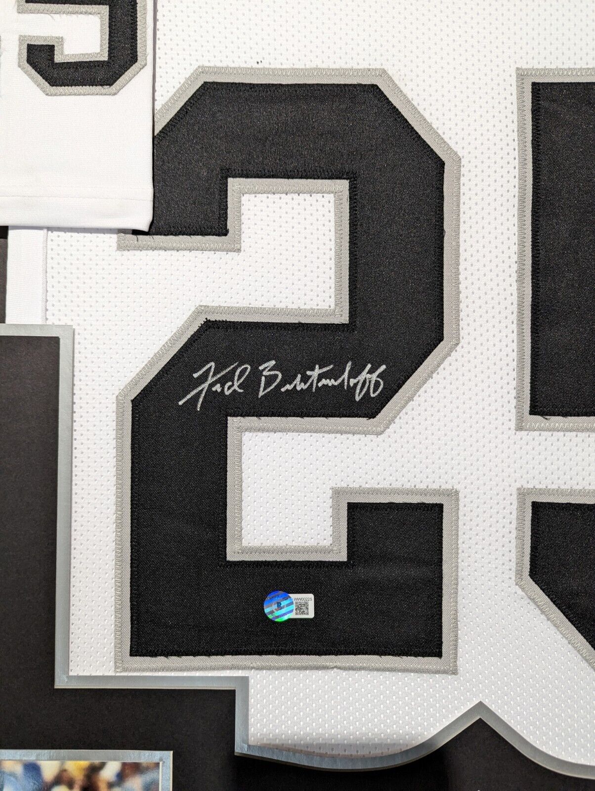 MVP Authentics Framed Oakland Raiders Fred Biletnikoff Autographed Signed Jersey Beckett Holo 450 sports jersey framing , jersey framing