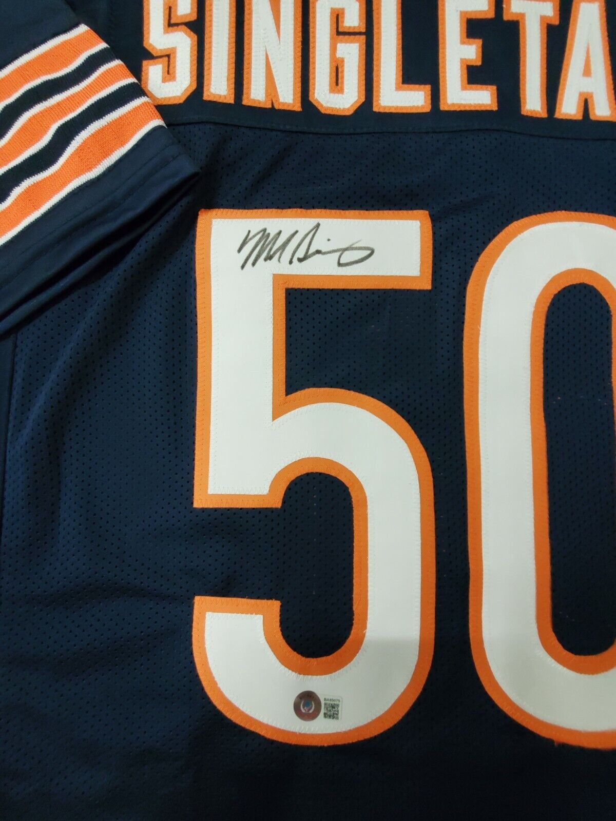 MVP Authentics Chicago Bears Mike Singletary Autographed Signed Jersey Beckett Holo 107.10 sports jersey framing , jersey framing