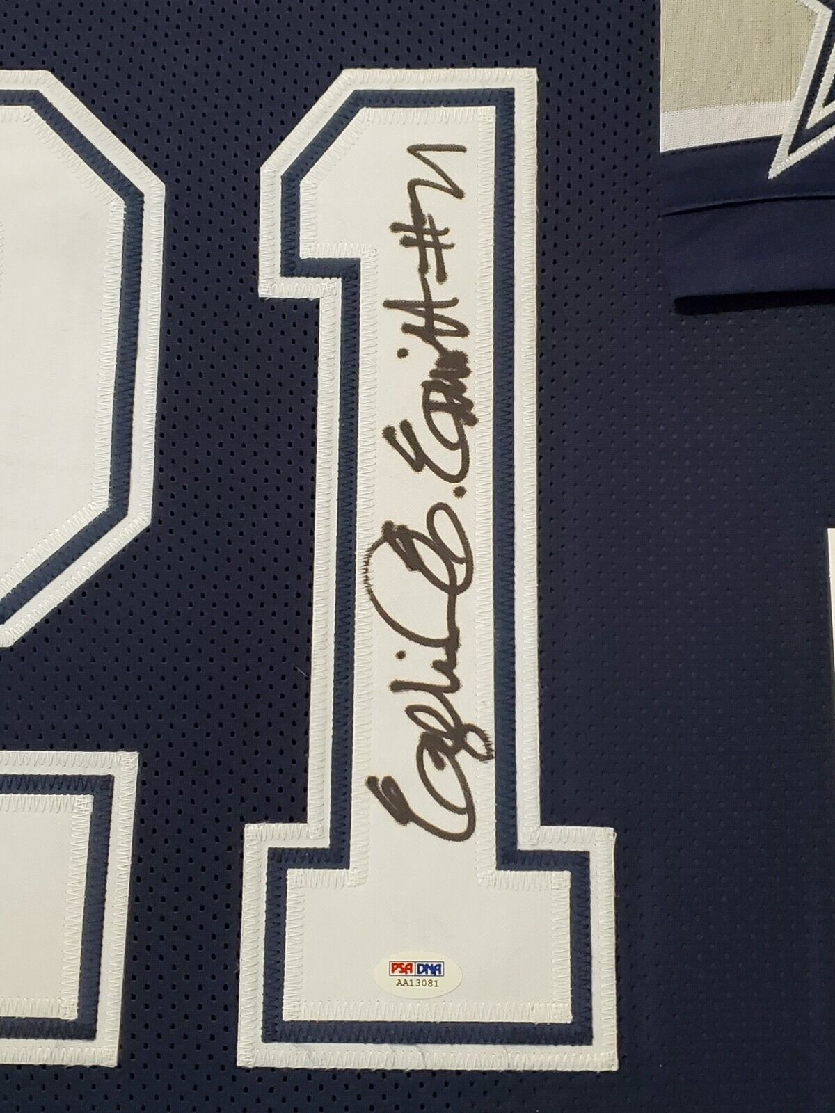 MVP Authentics Framed Dallas Cowboys Ezekiel Elliott Autographed Signed Jersey Psa/Dna Coa 629.10 sports jersey framing , jersey framing