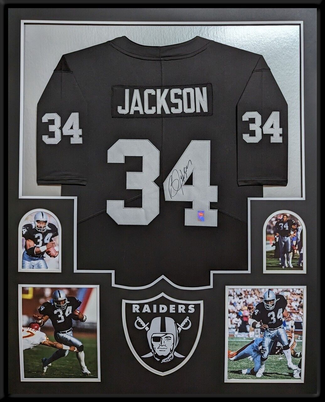 MVP Authentics Framed Oakland Raiders Bo Jackson Autographed Signed Jersey Bo Jackson Holo 900 sports jersey framing , jersey framing