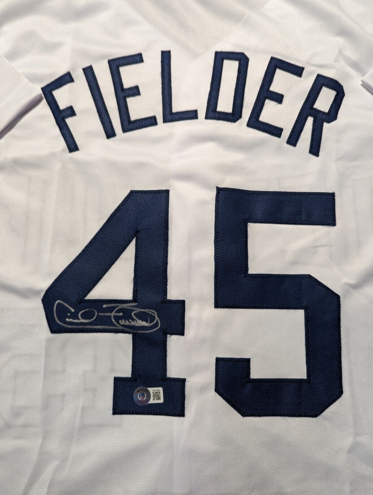MVP Authentics Detroit Tigers Cecil Fielder Autographed Signed Jersey Beckett Holo 108 sports jersey framing , jersey framing