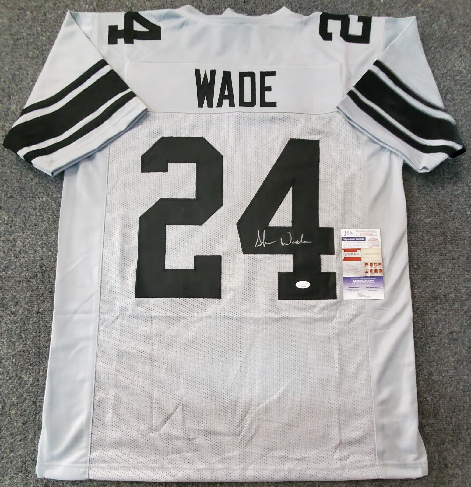 MVP Authentics Ohio State Buckeyes Shaun Wade Autographed Signed Jersey Jsa Signature Debut Coa 125.10 sports jersey framing , jersey framing