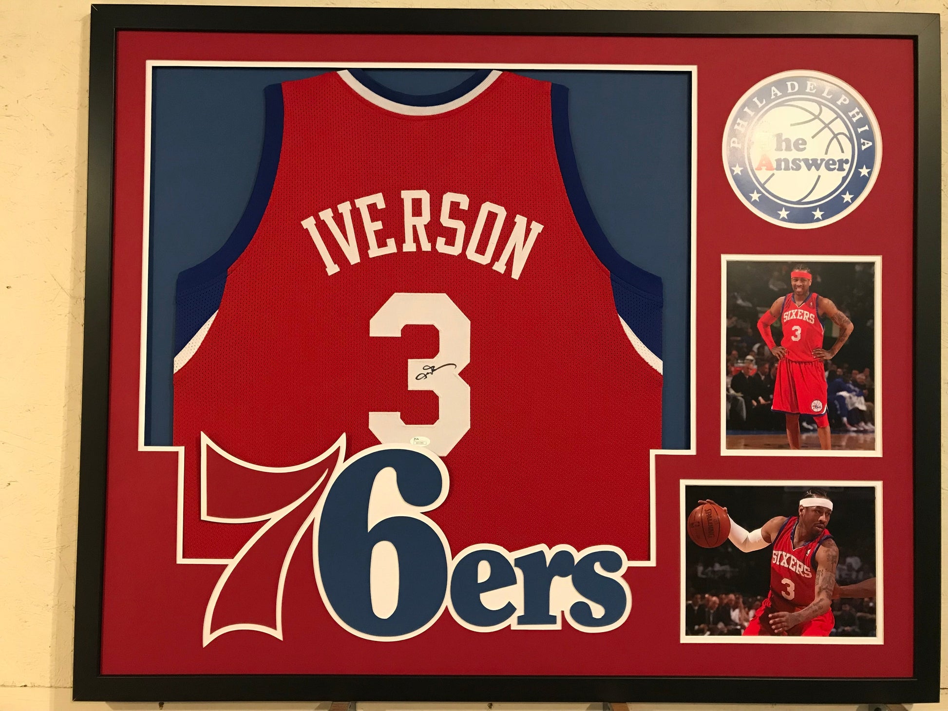 MVP Authentics - Framing Custom Framing - 2 photo horizontal layout with suede matting 225 sports jersey framing , jersey framing